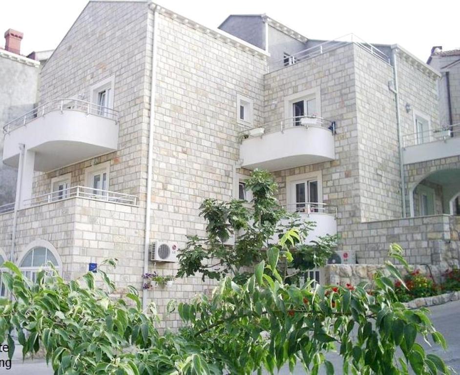 Apartament My